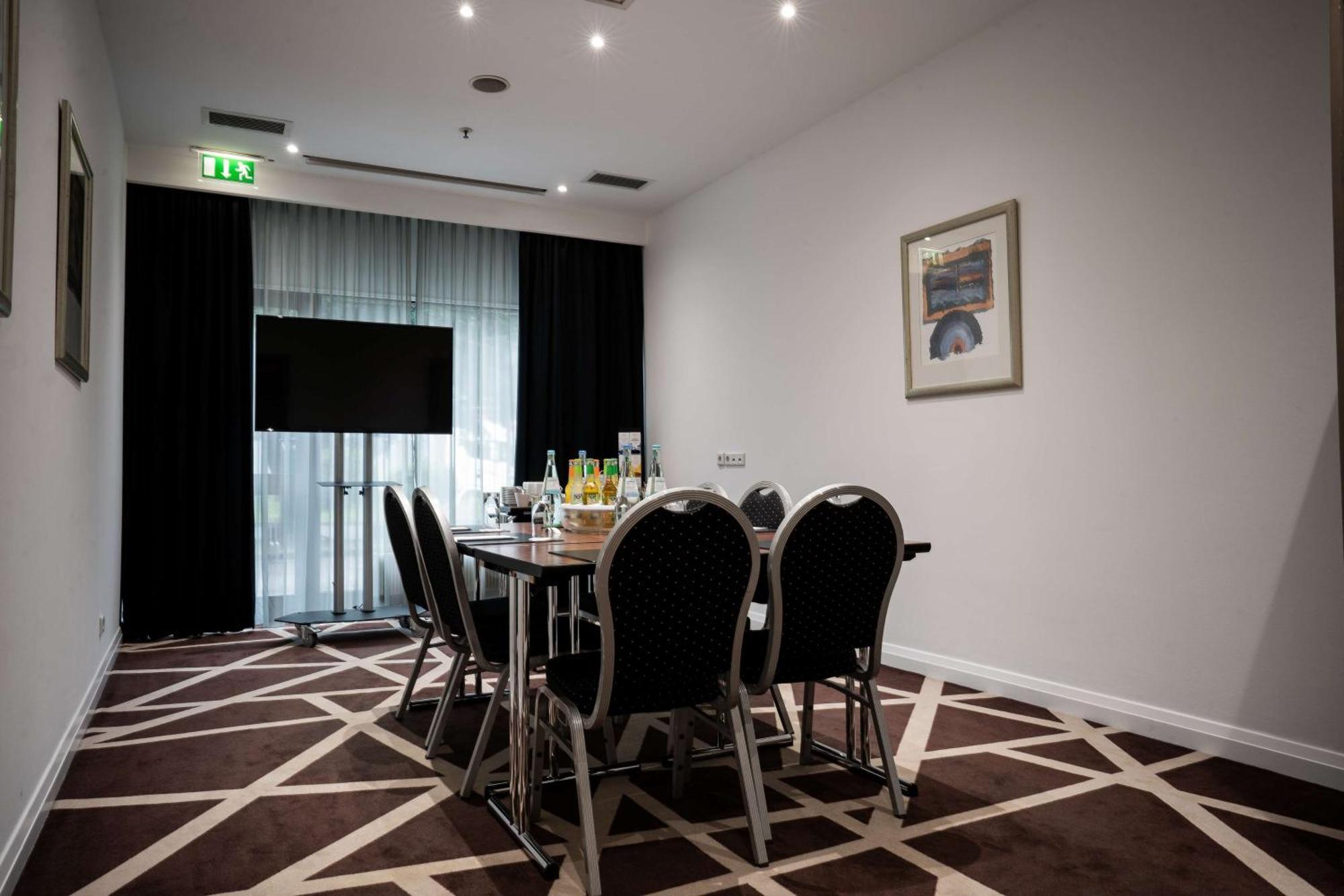 Radisson Blu Conference Hotel, Duesseldorf المظهر الخارجي الصورة