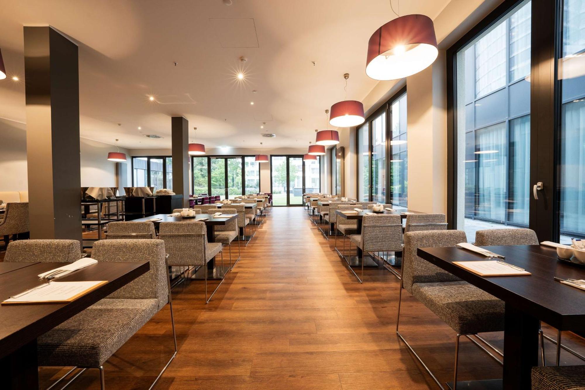 Radisson Blu Conference Hotel, Duesseldorf المظهر الخارجي الصورة